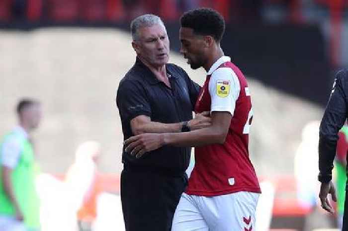 'Knee him up the...' - Nigel Pearson tells his Bristol City defenders how to stop Troy Deeney