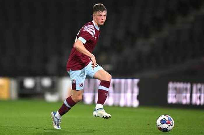 Who is Oliver Scarles? West Ham's teenage midfielder set to be involved against RSC Anderlecht