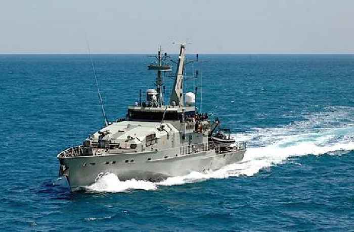 Armidale-Class HMAS Maitland to Become Autonomous Patrol Boat Prototype, Renamed Sentinel