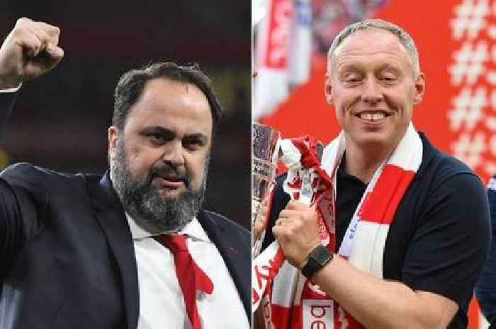 Evangelos Marinakis agrees with Jamie Carragher after Steve Cooper decision
