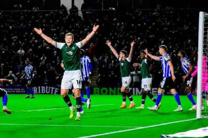 Plymouth Argyle manager Steven Schumacher calls for goal-line technology in League One