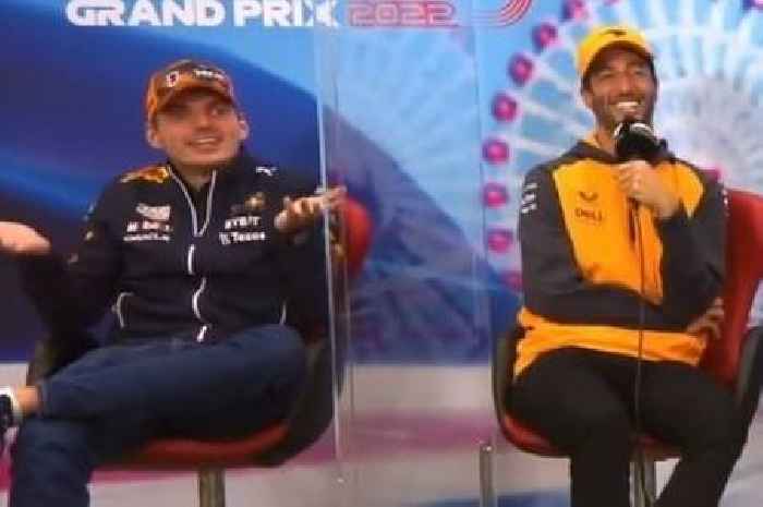 Max Verstappen makes Daniel Ricciardo laugh with quip during F1 press conference