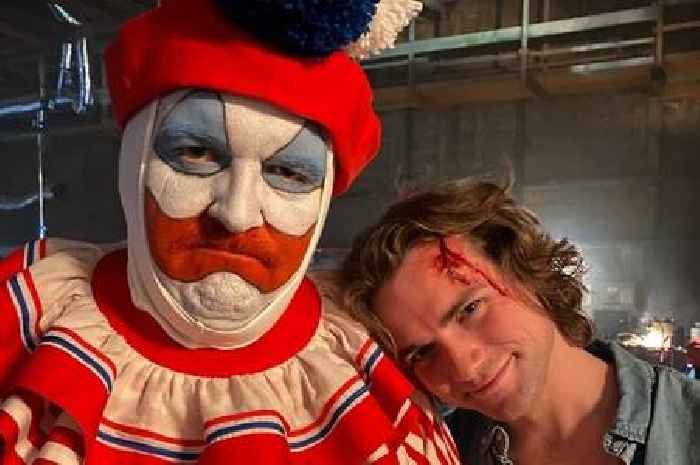 Stokie actor chills viewers as killer clown in Netflix Jeffrey Dahmer series