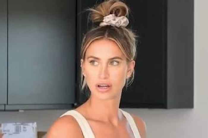 TOWIE's Ferne McCann's feud with Sam Faiers continues as fiancé shares cryptic message