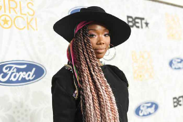 Brandy Shares Health Update After Reported Hospitalization