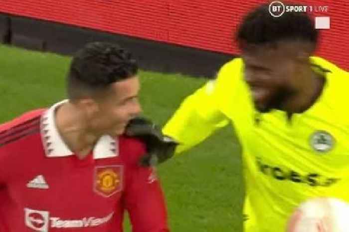 Cristiano Ronaldo seen sharing joke with goalkeeper after being denied goal 701