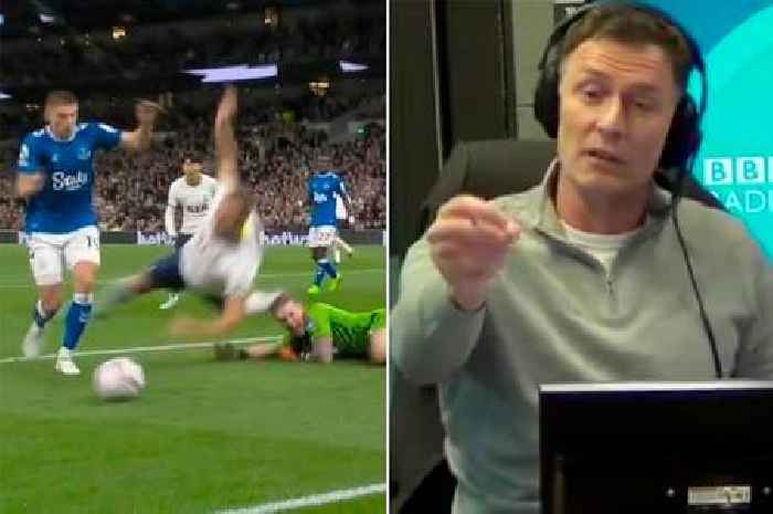 'King of the Divers' Harry Kane slammed by Chris Sutton after winning Spurs penalty
