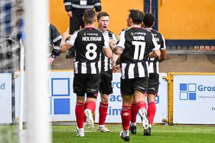 Grimsby Town execute perfect counter-attacking game plan to defeat Stockport County
