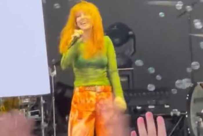 Paramore’s Hayley Williams Sang Happy Birthday To Flea At ACL
