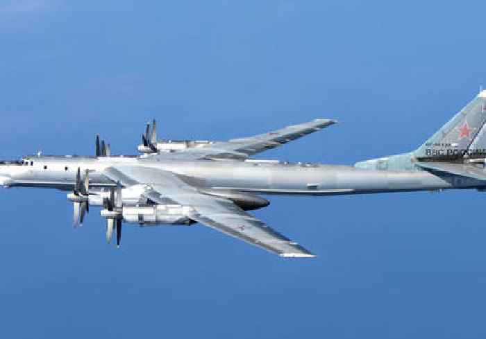 US fighter jets intercept 2 Russian bombers near Alaska