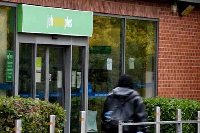 7 DWP money saving discounts and grants for Universal Credit claimants as cost of living hikes