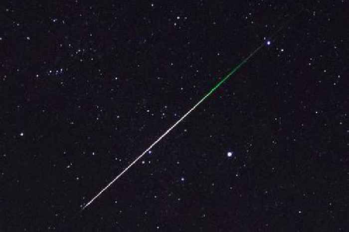 'Spectacular' meteor shower to light up sky tonight - best time to spot a shooting star
