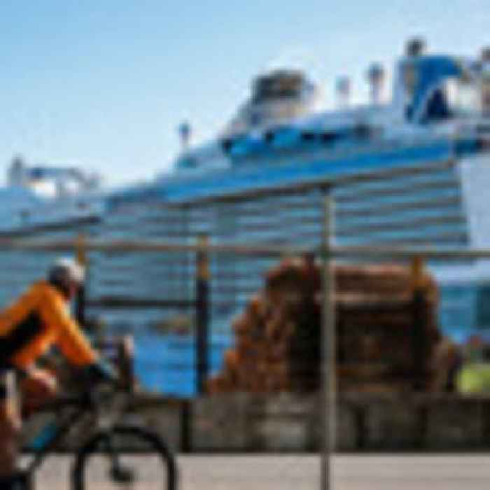 They're back! First cruise ship arrives in Napier after two-and-a-half years