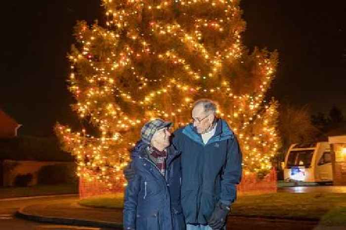 Couple vow to continue stunning Christmas display in Midlands village despite energy crisis