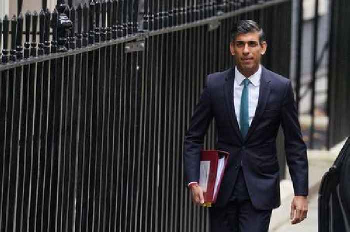 7 things we learned from Rishi Sunak's first PMQs appearance