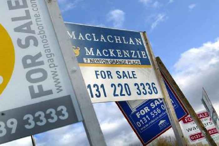 Home-buyer mortgage approvals fall significantly amid market 'panic'