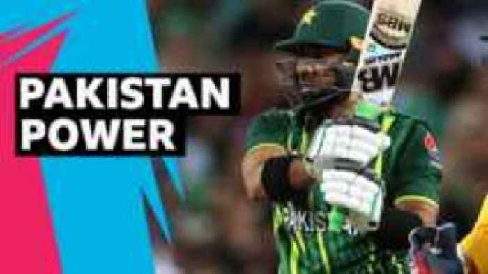 Big-hitting Pakistan keep T20 hopes alive