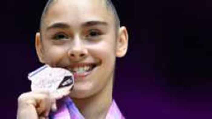 Gadirova claims GB's first world all-around medal