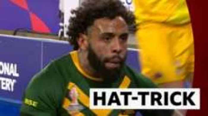 'Stop it!' Addo-Carr scores first-half hat-trick