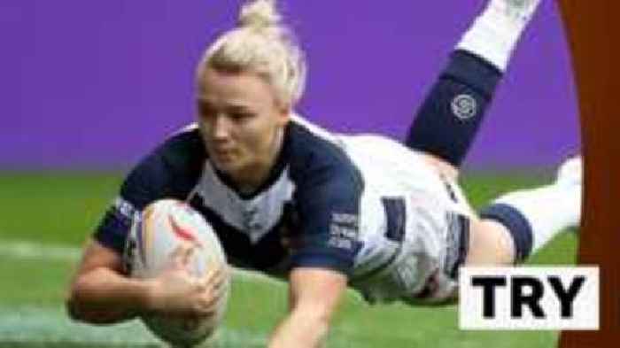 Roche runs in 'outstanding' sixth try for England
