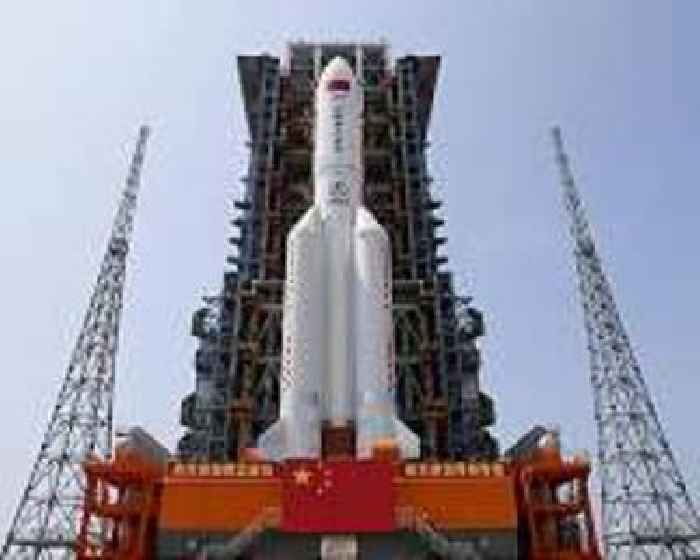 Chinese rocket re-enters Earth atmosphere uncontrolled over the Pacific Ocean