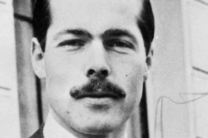 Son of nanny killed by Lord Lucan to hand a dossier to Australian government