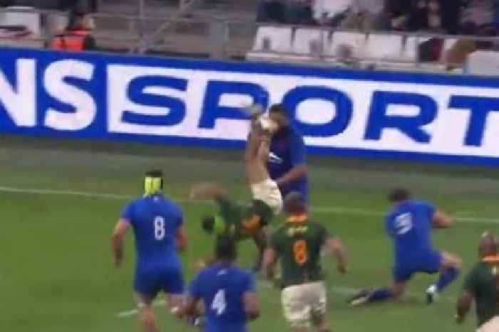 'Holy s**t!' Antoine Dupont sent off as Cheslin Kolbe lucky to escape horror injury