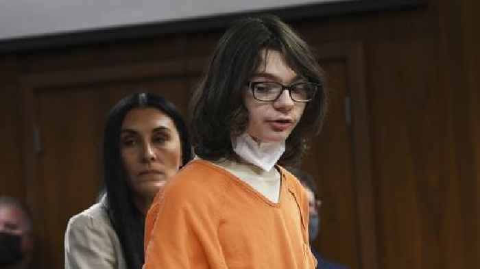 Life Sentence Sought For Teen In Michigan School Shooting