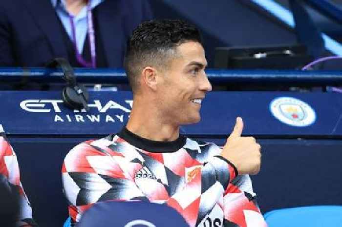 Cristiano Ronaldo agrees with Arsenal fans on huge Gary Neville point after Man Utd outburst