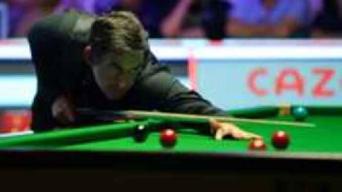 Watch: UK Snooker Championship - O'Sullivan, Murphy & Allen in action