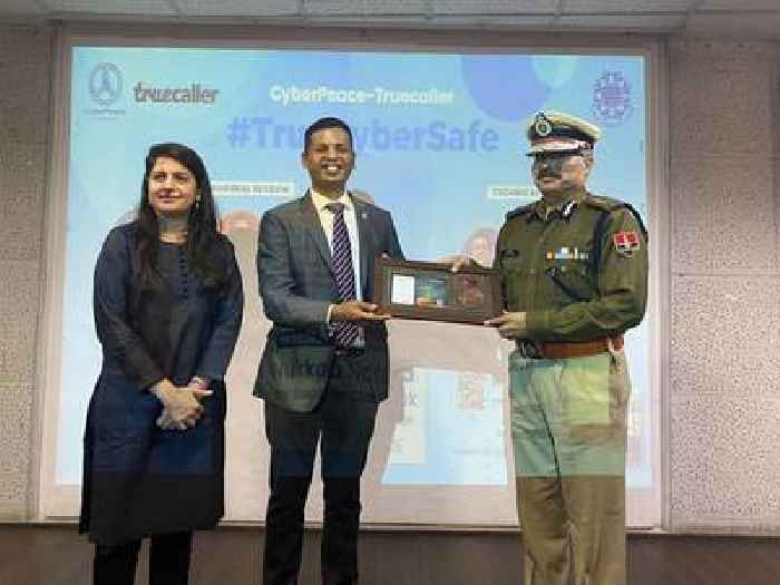 Truecaller and CyberPeace Foundation Come Together to Give Cyber Safety Lessons through Street Plays
