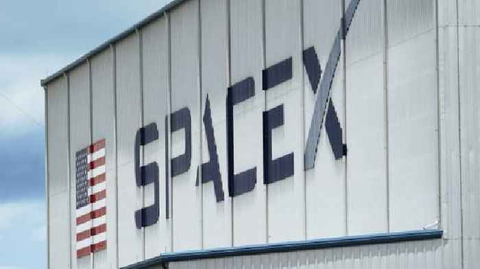 Fired SpaceX Employees Accuse Company Of Violating Labor Law
