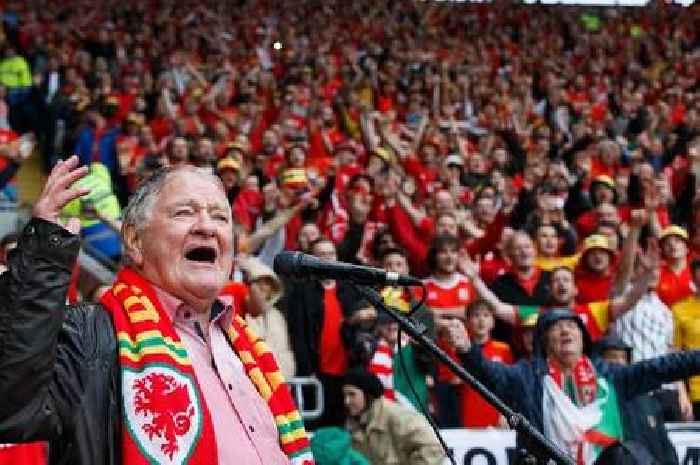 Welsh song Yma O Hyd lyrics, meaning and how it became a Wales football anthem