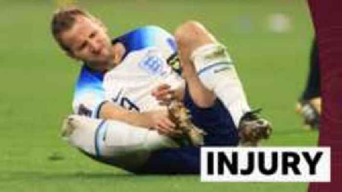 Watch: Kane picks up ankle injury against Iran