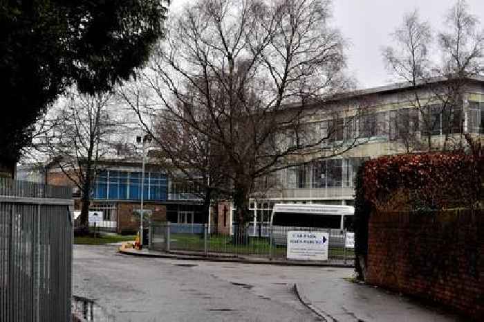 School pupils diagnosed with meningitis as close contacts given antibiotics