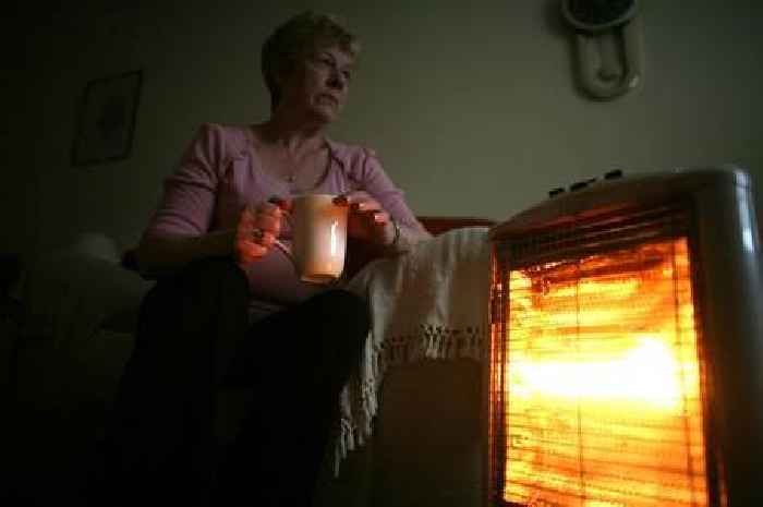 Struggling families at risk from prepay meters, children's watchdog tells energy regulator