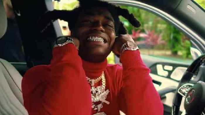 Kodak Black’s Lawyer Gifts Him A Diamond Chain With Message In Case Of Arrest As Early Christmas Gift