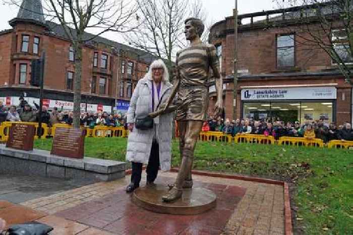 Billy McNeill statue unveiled as Celtic icon remembered in hometown with Lisbon Lion memorial