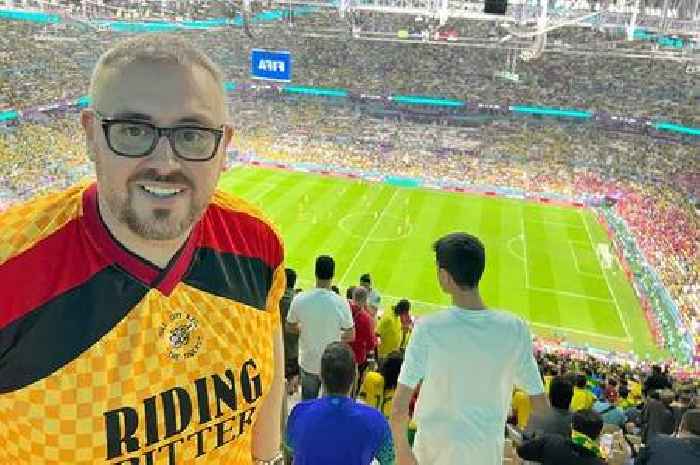 Fan is proudly flying the Hull City flag at Qatar World Cup