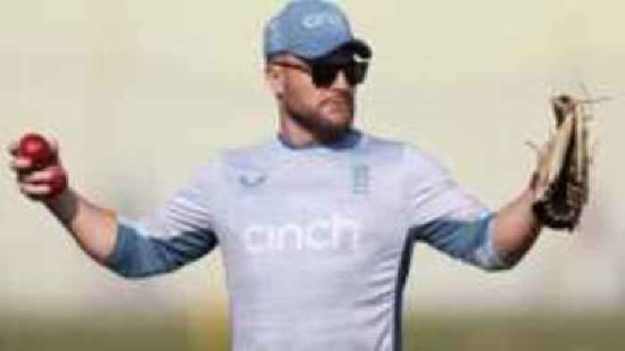 England will 'risk losing to win' in Pakistan