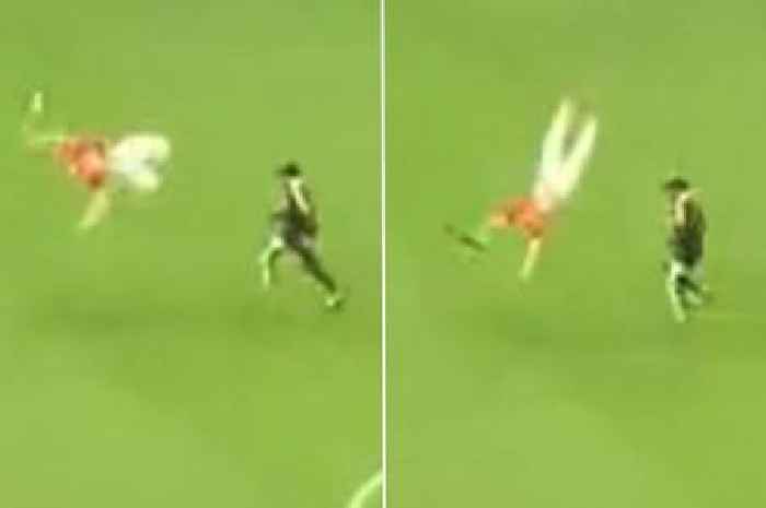 Pitch invader 'draped in Palestine flag' does acrobatics during World Cup clash