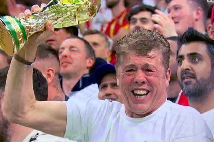 England fans in hysterics at spotting 'Steve McClaren' with World Cup trophy in stands