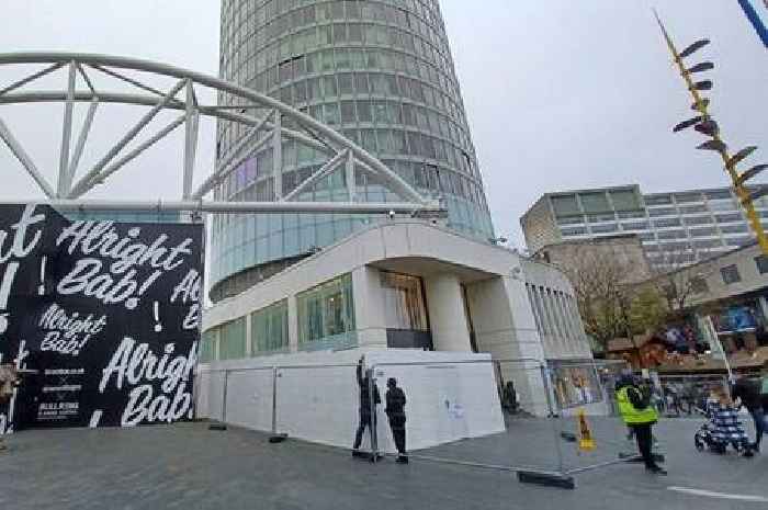 Why Birmingham city centre Rotunda path is sealed off with boarded fencing