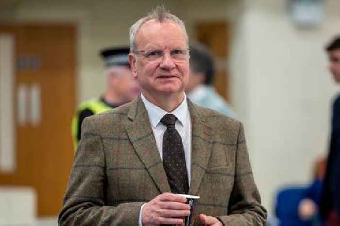 SNP MP Pete Wishart quits Westminster front bench after criticising new leader Stephen Flynn