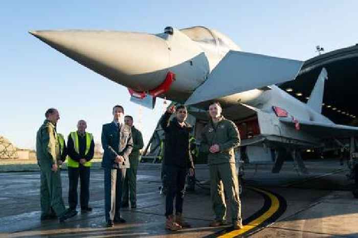 Rishi Sunak visits RAF Coningsby and says next generation Tempest fighter jets will keep country safe