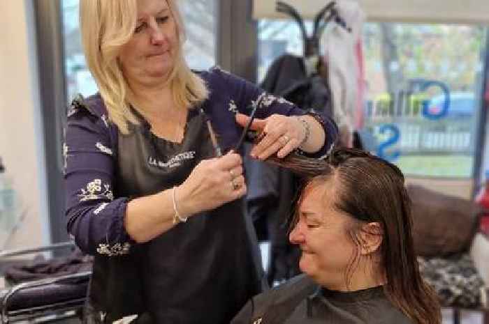 Psychic medium says spirits help her face fear of haircuts