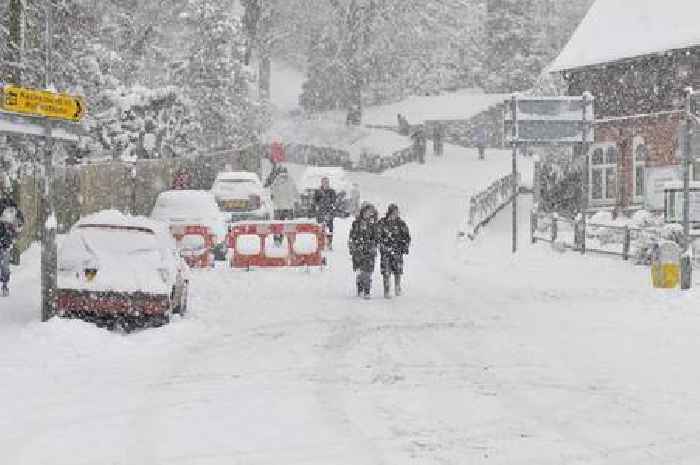 Exact time snow is forecast in Surrey today including in Guildford, Woking and Staines