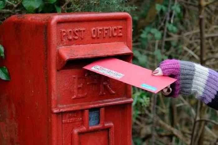 Royal Mail brings forward deadline to post cards by Christmas Day