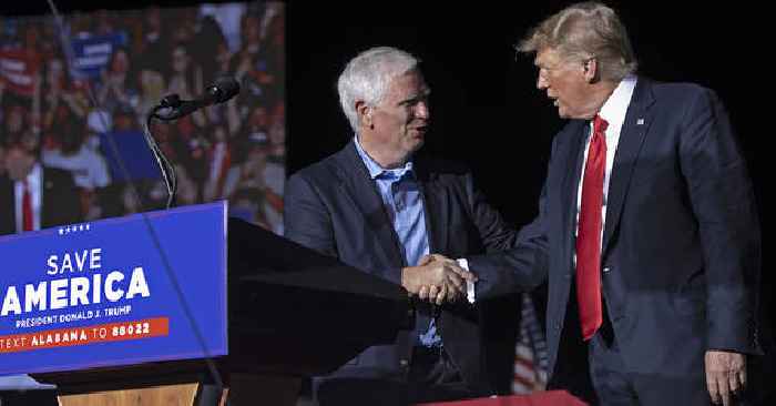 Republican Mo Brooks Twists Knife on Trump’s Dwindling Polling Against DeSantis: ‘Dishonesty, Disloyalty’ Why He’s Losing