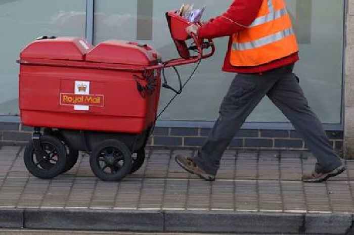 Royal Mail issues urgent warning to post letters and parcels today in time for Christmas